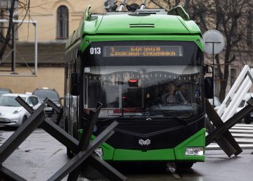 Yitómir intenta recuperar la normalidad pese a las bombas