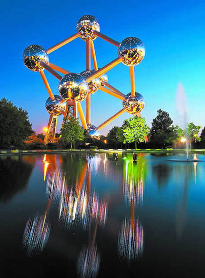 El Atomium de Bruselas, después de su renovación
