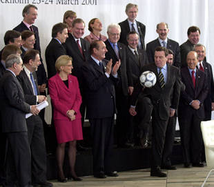 Francia logra que la UE evite fijar los plazos para la liberalización energética