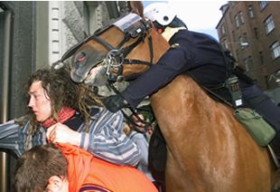 Bush participará en la próxima cumbre del clima pero reitera ante los Quince su negativa a Kioto