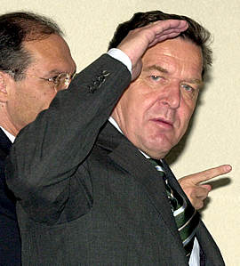 Francia y Alemania logran aligerar de compromisos el calendario de la ampliación