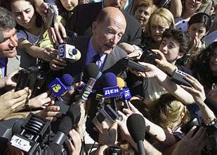 El ex rey Simeón II habría obtenido el 42,1% de los votos según los primeros datos