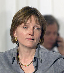 La justicia francesa interroga a una hija de Chirac sobre el origen de los fondos de viajes privados