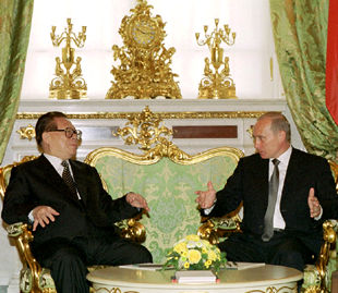 China  y Rusia sellan una "asociación estratégica" a la sombra del escudo antimisiles