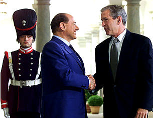 El G-7 anuncia la condonación de más de 10 billones de deuda a los países pobres