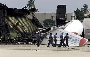Al menos 18 muertos en un ataque de los rebeldes tamiles al aeropuerto de Sri Lanka