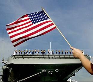 EE UU desplaza al Golfo Pérsico un centenar de aviones de combate