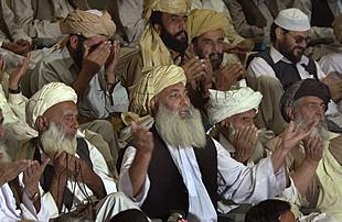 La oposición en el exilio debate sobre el futuro de Afganistán