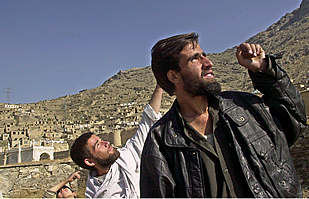 Los B-52 de EE UU intensifican sus bombardeos en el frente del Norte