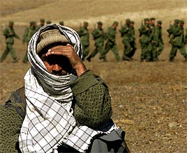 La oposición afgana conquista un distrito gracias al cambio de bando de 800 talibanes