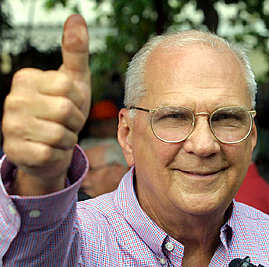 El sandinista Ortega reconoce su derrota en favor del liberal Bolaños