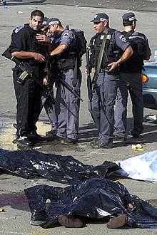 Cuatro muertos en el ataque a una estación de autobuses en el norte de Israel