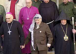 Israel impide que Arafat acuda a la Misa del Gallo en Belén