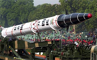 El lanzamiento "no provocador" de un misil indio dispara la alarma en Pakistán