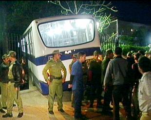 Un grupo de cubanos asalta la embajada de México en La Habana en busca de asilo