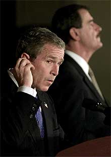 EE UU y la UE ofrecen ayuda a cambio de democracia para los países pobres