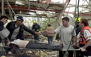 Un atentado suicida en un centro comercial de Haifa deja al menos 16 muertos