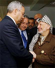 Colin Powell abandona la zona de conflicto tras fracasar la reunión con Arafat