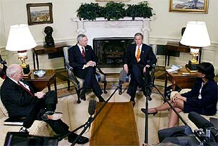 Bush destaca que Sharon está cumpliendo su calendario de retirada