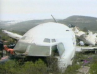 Al menos 18 muertos en el accidente de un avión de Egyptair cerca de Túnez