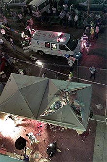 Un suicida palestino causa dos muertos y 30 heridos cerca de Tel Aviv