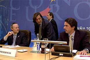 La UE pacta un plan sobre inmigración ilegal que suaviza las propuestas españolas