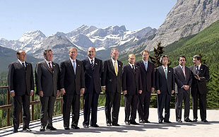 África recibirá la mitad de la ayuda al desarrollo del G-8