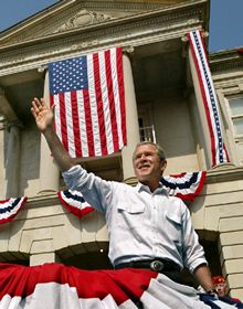 Bush destaca la unidad del pueblo estadounidense contra el terrorismo