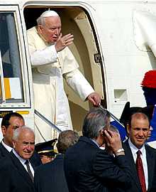 Juan Pablo II comienza en Canadá el 97º viaje de su Pontificado