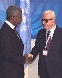 Blair apoya a Bush y asegura que tiene pruebas de que es necesario atacar Irak