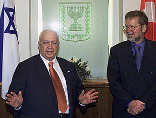 Sharon afirma que por primera vez ve posible un acuerdo de paz