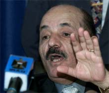 El vicepresidente iraquí, Taha Yasin Ramadan, durante la conferencia de prensa que ha ofrecido hoy en Aman.