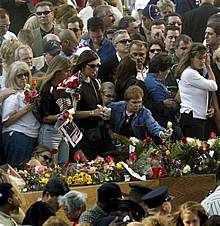 EE UU recuerda a sus víctimas bajo imponentes medidas de seguridad