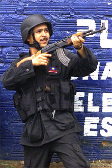 Las FARC asesinan a un alcalde y sus tres acompañantes al suroeste de Bogotá