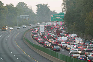 La policía ha cortado los accesos al condado de Montgomery tras el incidente.