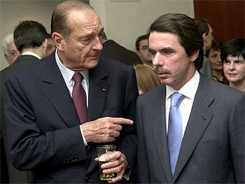 Los Quince alcanzan una posición común sobre Irak que plantea la guerra como "último recurso"