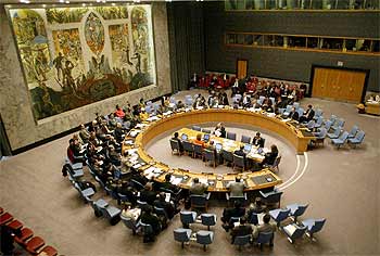 El Consejo de Seguridad de la ONU, reunido hoy en sesión extraordinaria.