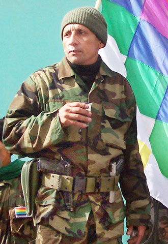 Antauro, Humala, líder del movimiento Etnocacerista, tras el asalto a la comisaría.