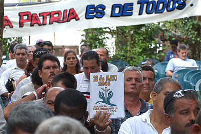 Algunos de los disidentes políticos cubanos, durante la asamblea que celebran en La Habana.