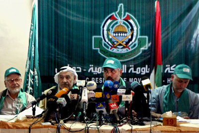 Los líderes del movimiento fundamentalista ofrecen una rueda de prensa en Gaza.
