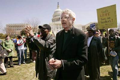 En la imagen, la manifestación de este lunes frente al Capitolio.