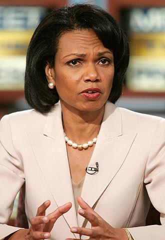 Condoleezza Rice habla durante su aparición en el programa  Meet the Press  este domingo.