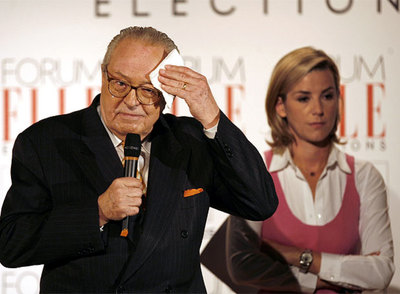Jean-Marie Le Pen, durante el debate organizado por la revista  Elle .