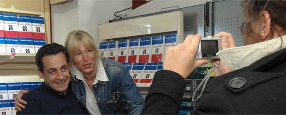 Sarkozy sigue siendo favorito en los sondeos para presidir Francia