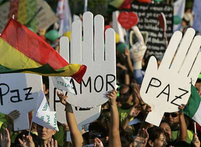 Los opositores a Morales anuncian que levantarán los bloqueos de carreteras