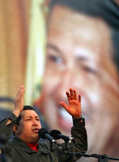 "La revolución es eterna y continuaré arrollando a mis detractores"