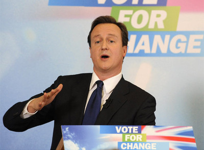 La oposición pide a Gordon Brown que convoque elecciones anticipadas en el Reino Unido