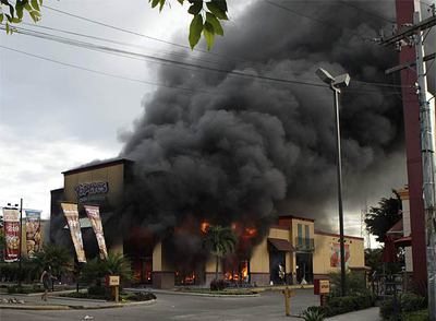 Micheletti vuelve a decretar el toque de queda en Tegucigalpa