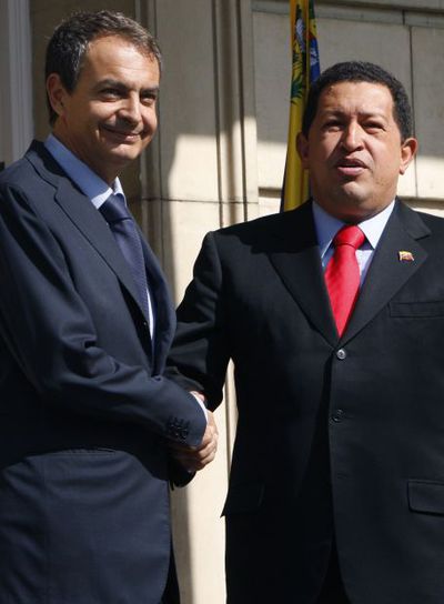 Zapatero recibe a Chávez en La Moncloa