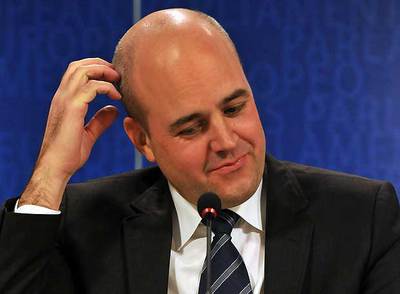 El primer ministro sueco y actual presidente del Consejo Europeo, Fredrik Reinfeldt, ofrece una rueda de prensa hoy en Bruselas